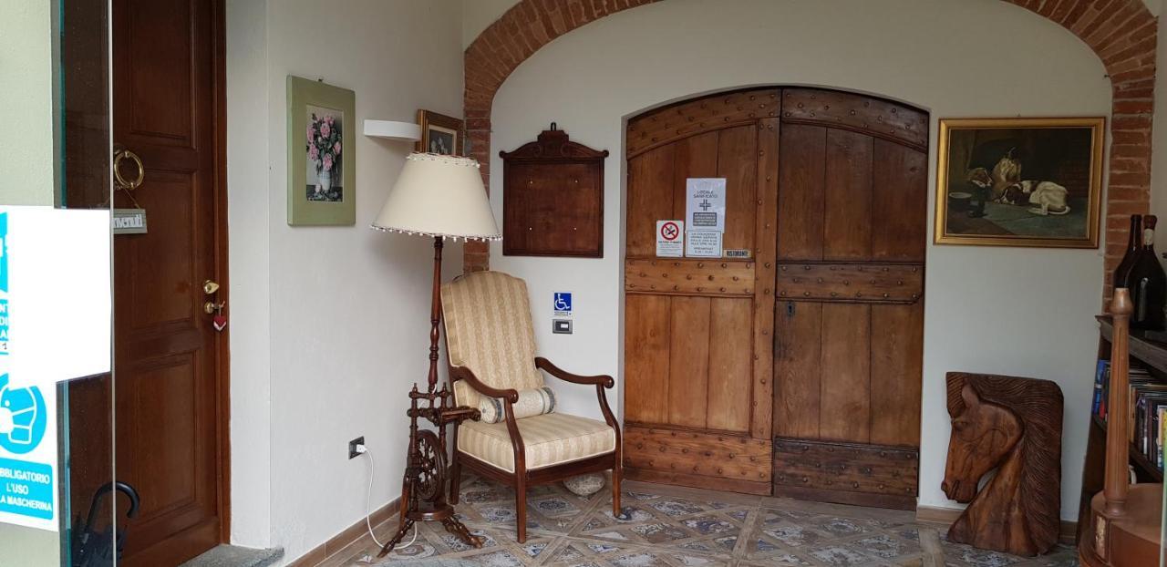 La Regibussa - Hotel Ristorante Asti Ngoại thất bức ảnh