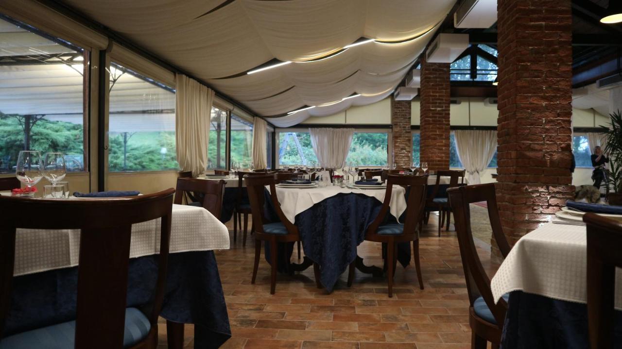 La Regibussa - Hotel Ristorante Asti Ngoại thất bức ảnh
