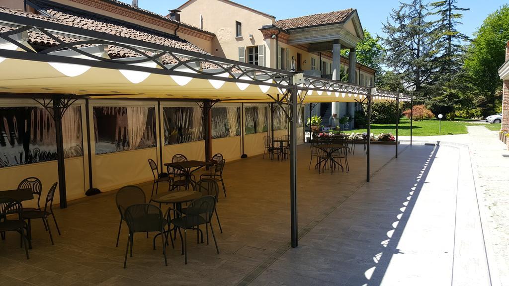 La Regibussa - Hotel Ristorante Asti Ngoại thất bức ảnh