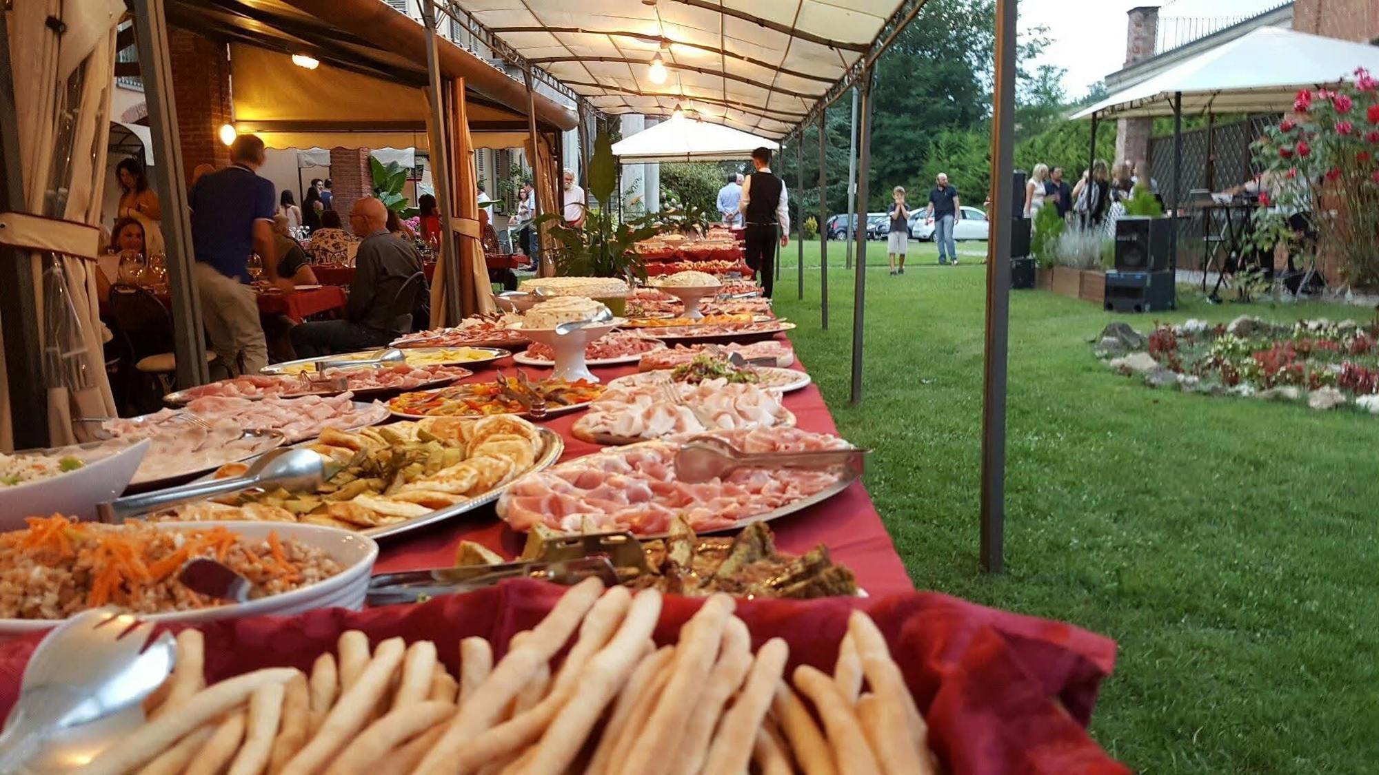 La Regibussa - Hotel Ristorante Asti Ngoại thất bức ảnh
